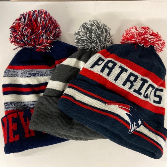 Lot of 3 New England Patriots Knit hats. - Picture 1 of 4